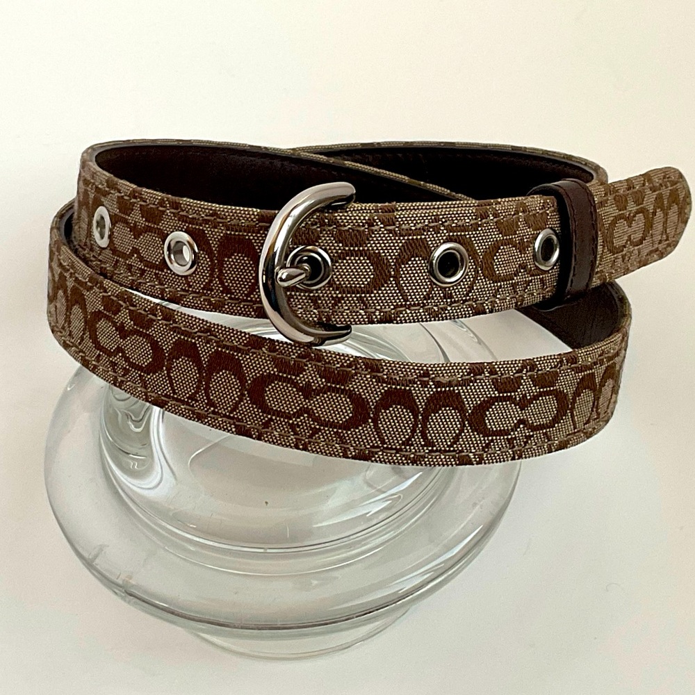 COACH Signature C Brown Jacquard Logo Belt Size Small *new condition*